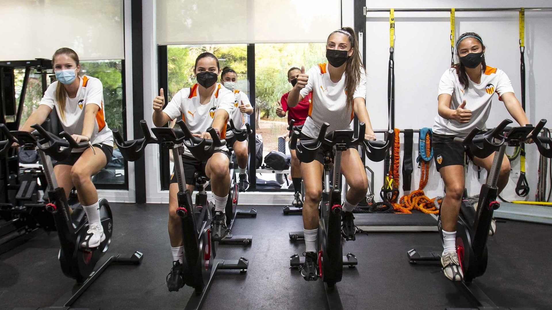 Así fue el primer día de entrenamiento del VCF Femenino B - Valencia CF