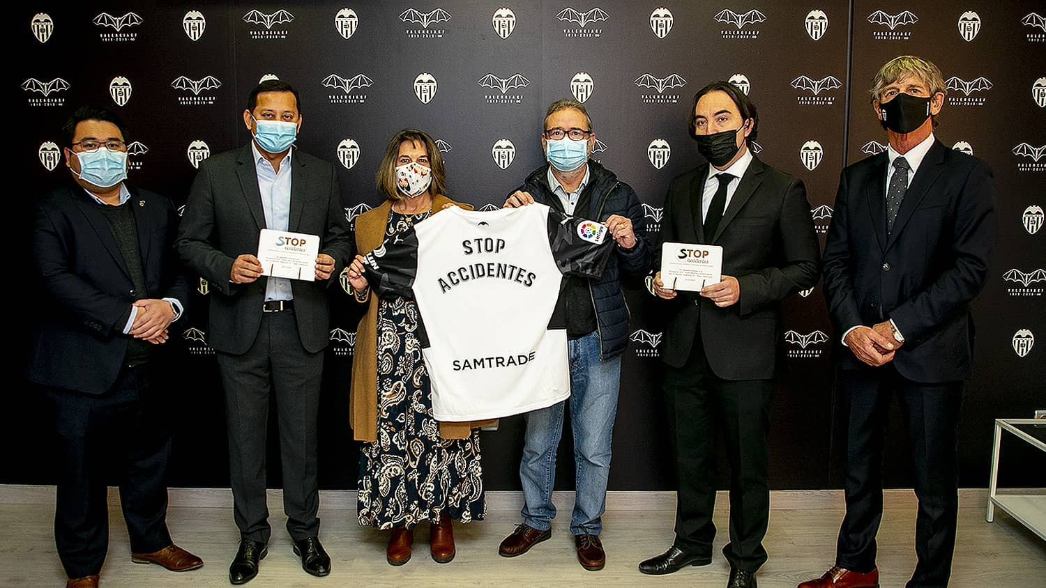 STOP Accidentes recognised by ADN Mestalla Solidari - Valencia CF