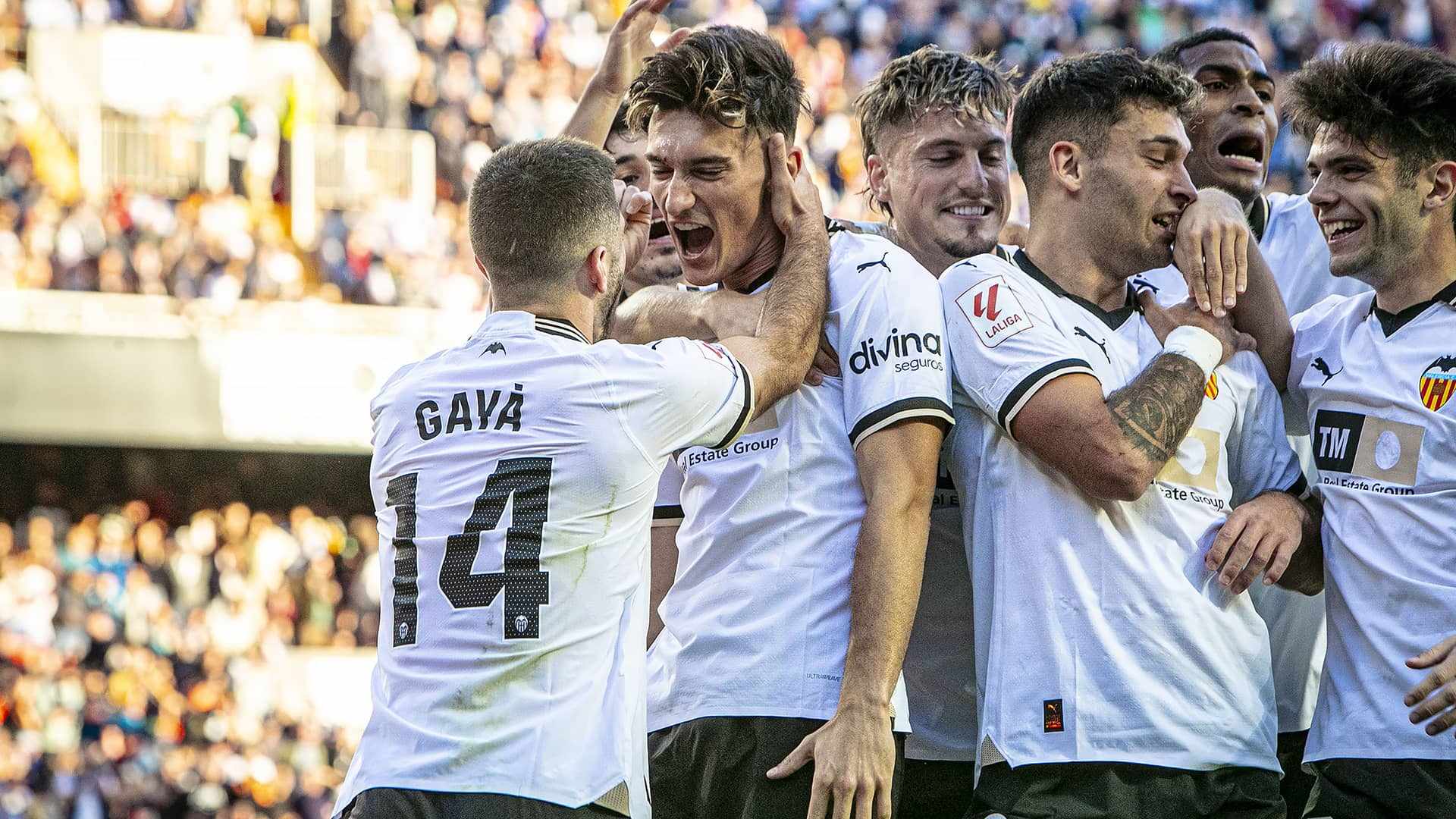 CRÓNICA | Victoria del Valencia CF ante el Granada CF (1-0) - Valencia CF