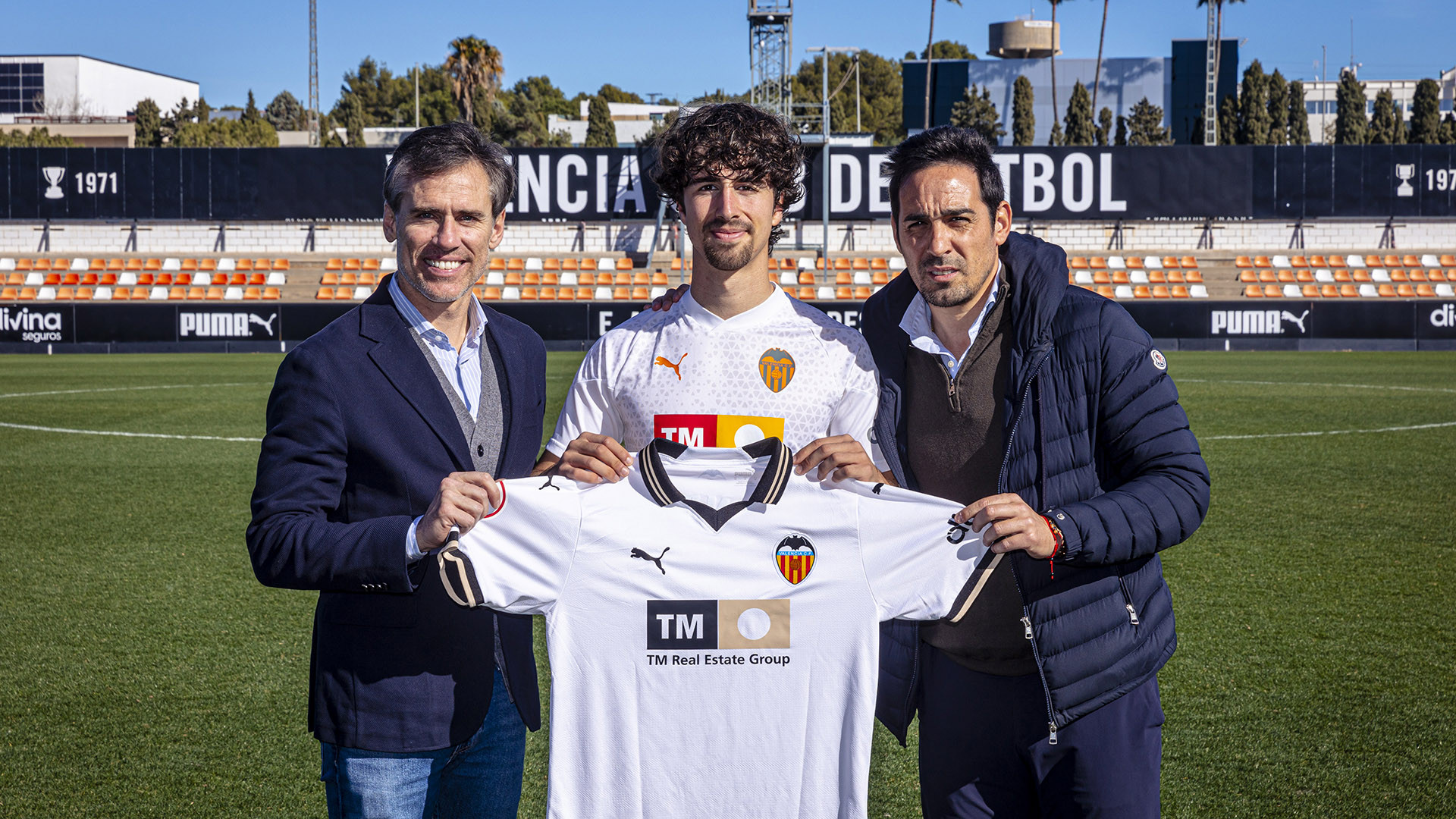 El Valencia CF ha alcanzado un acuerdo para la renovación de Hugo González  - Valencia CF