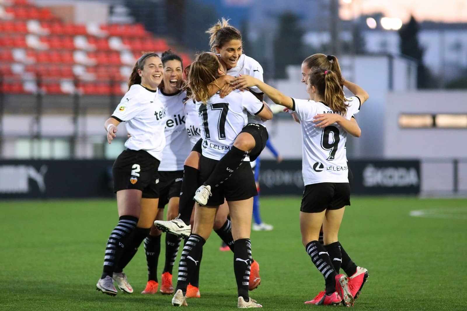 El VCF Femenino confía en su juego y supera a la SD Eibar (4-2 ...