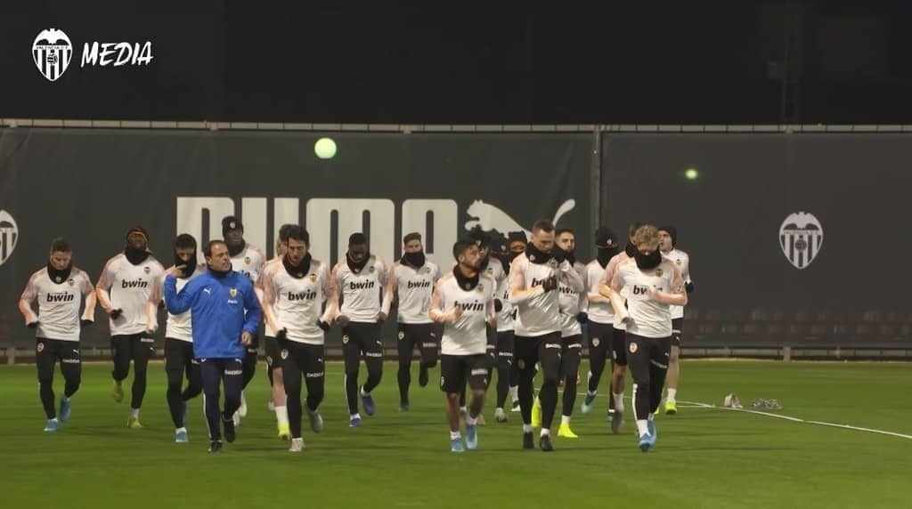 ? Así ha sido el primer entrenamiento del año ??? - Valencia CF