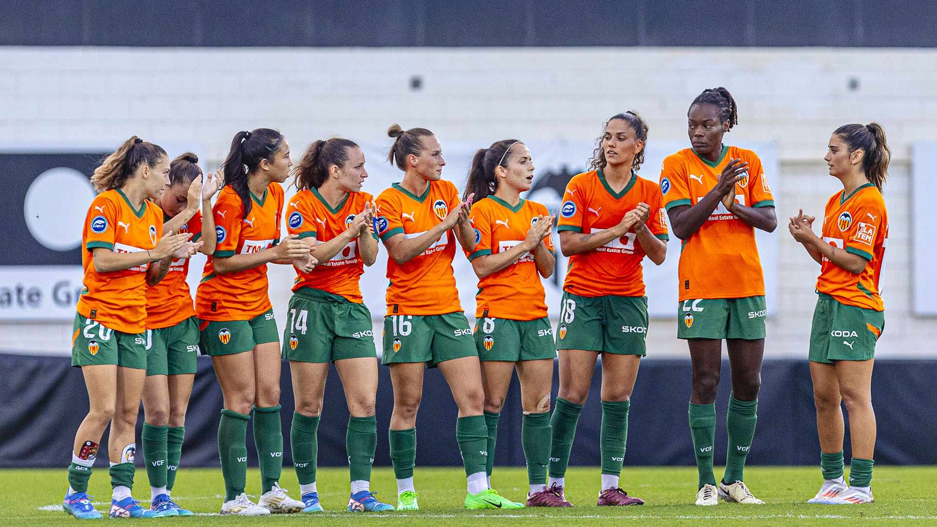 PREVIA LIGA F · El Valencia CF Femenino, contra el Real Madrid CF en el ...