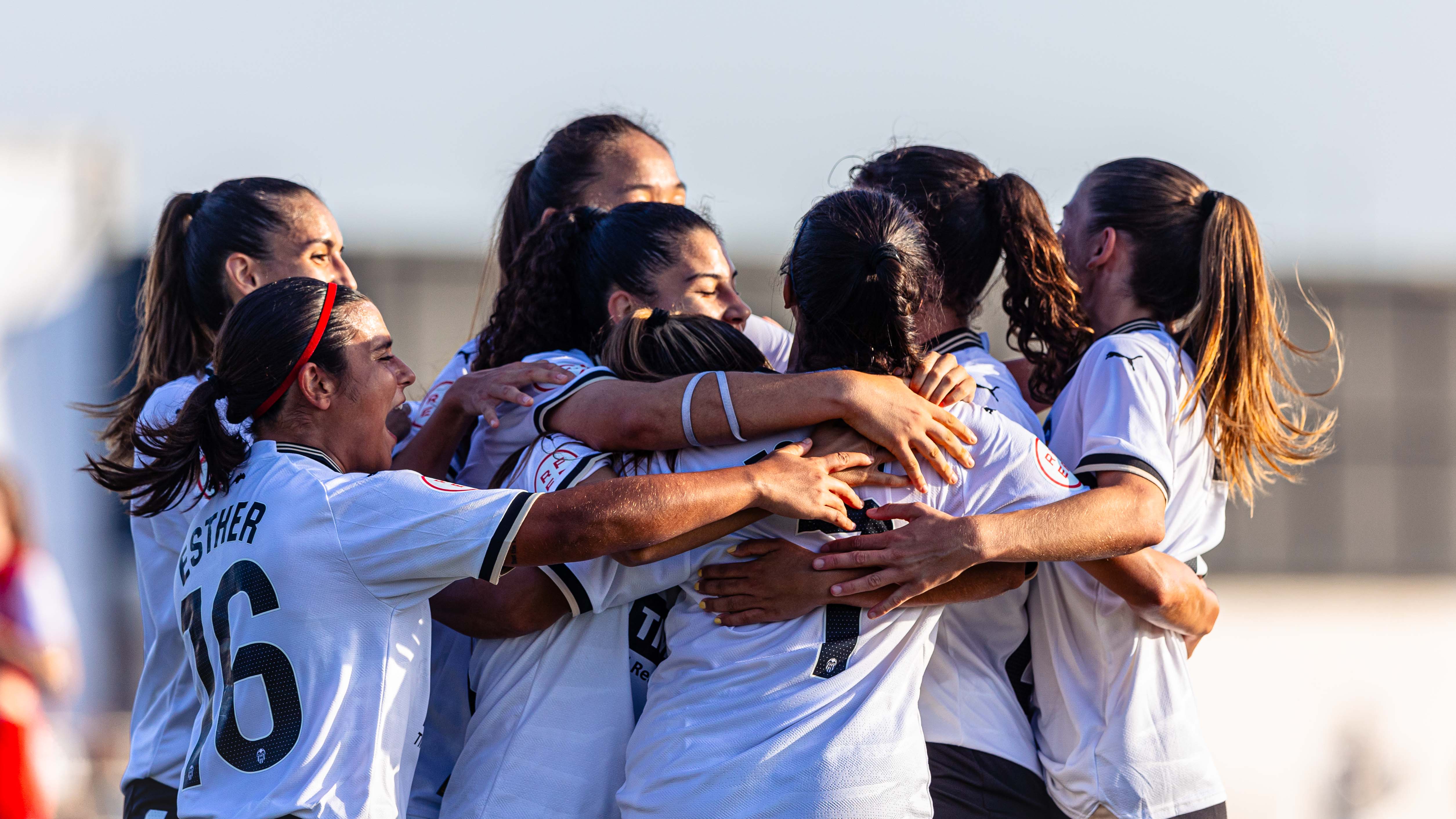 PREVIA | El VCF Femenino B, a por la victoria como local para seguir ...