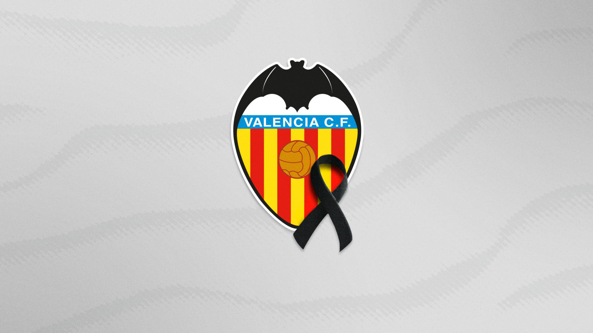 El Valencia CF se une a las condolencias por las víctimas del terrible  incendio en el barrio de Campanar y pide el aplazamiento del partido contra  el Granada CF - Valencia CF
