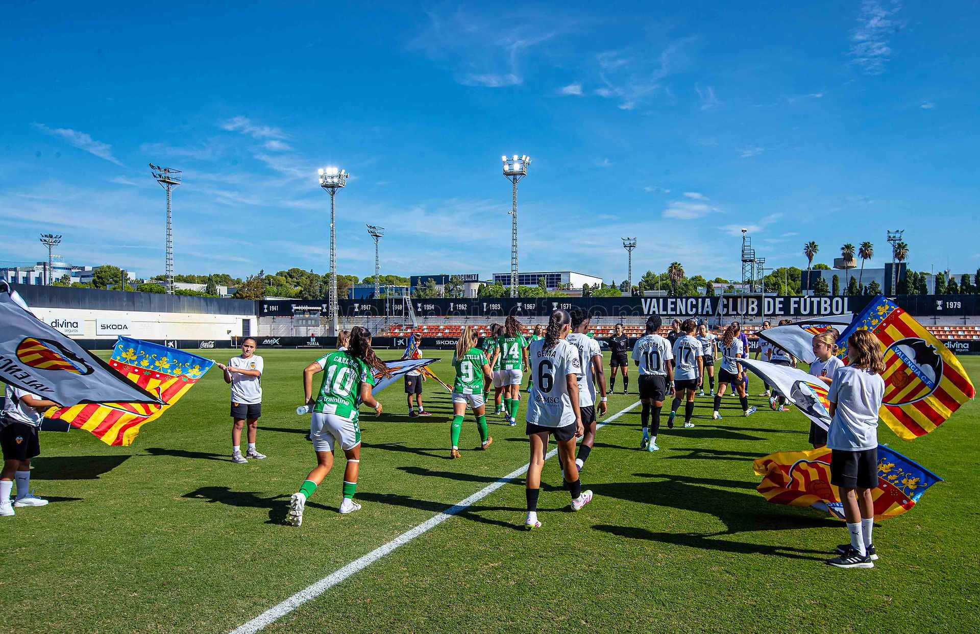 GALERÍA DE FOTOS DEL VALENCIA CF FEMENINO - REAL BETIS (0-1) - Valencia CF
