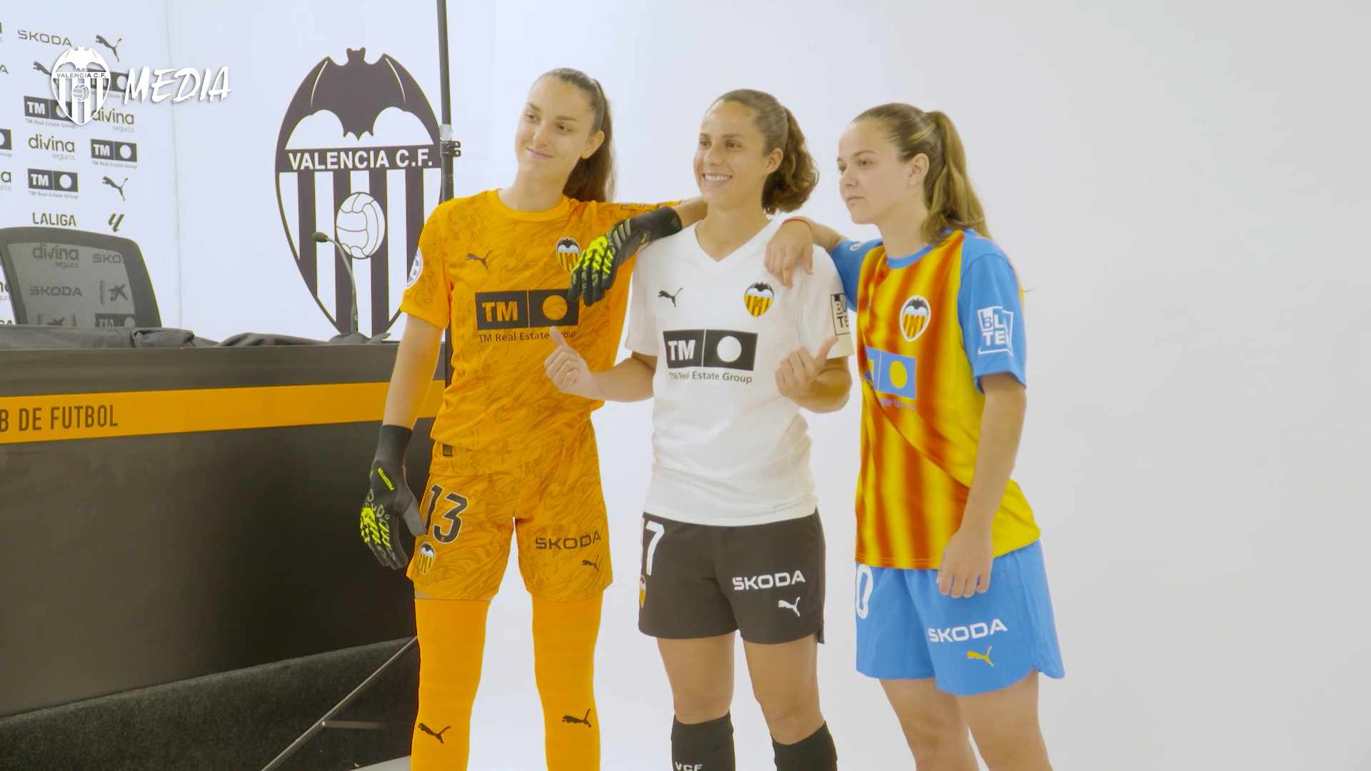 INSIDE | SESIÓN DE FOTOS DEL VALENCIA CF FEMENINO - Valencia CF