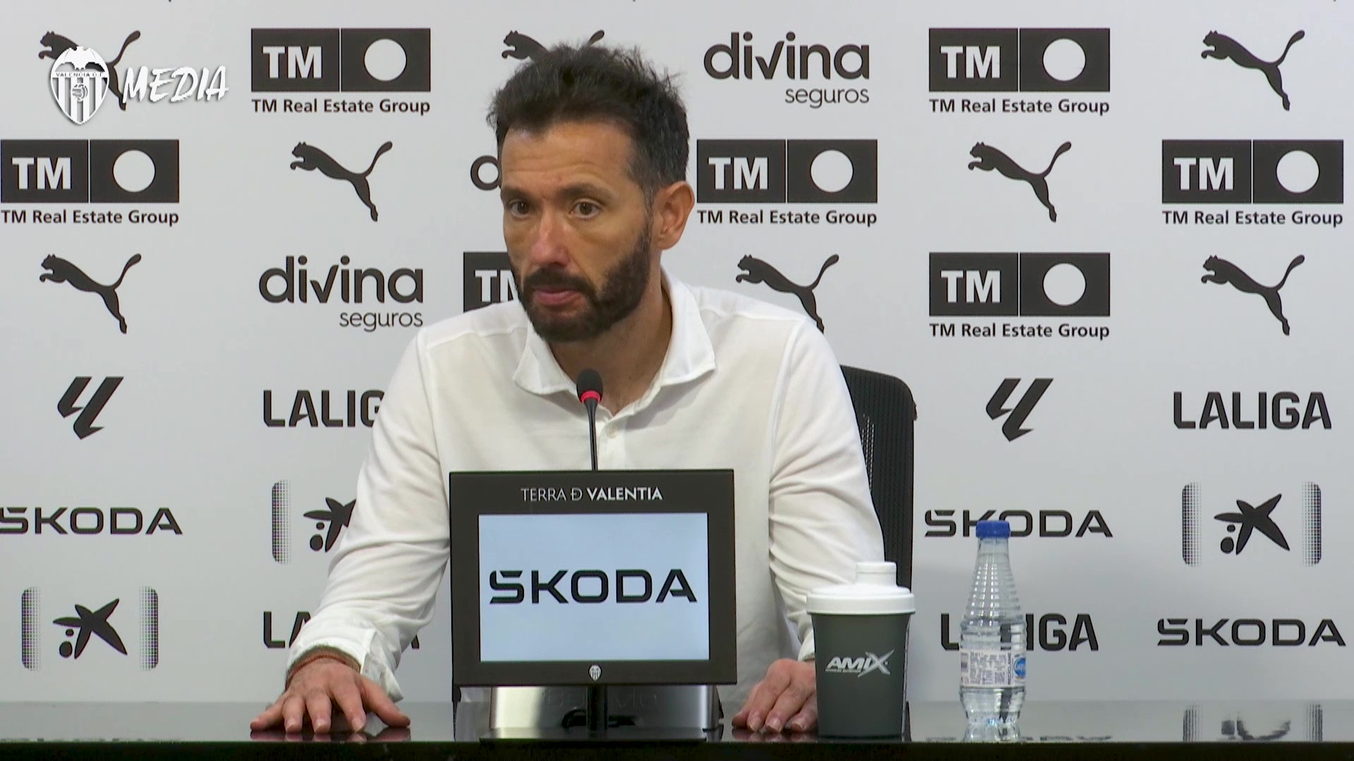 Porno telekanallar ornatish dasturi Xotin erini aldaydi jinsiy aloqa watch online