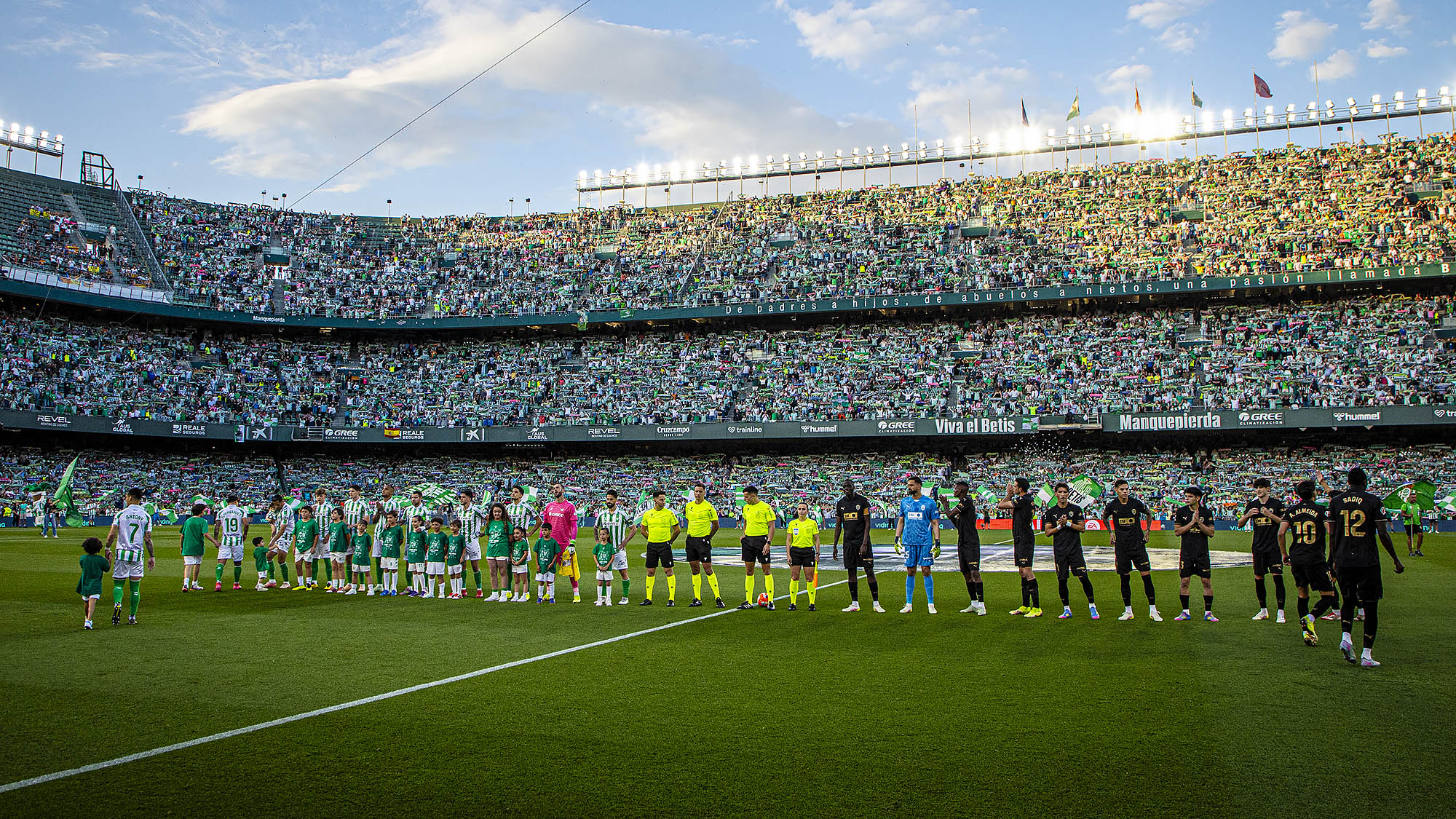 Valencia and Betis Share Spoils in La Liga Clash Valencia and Betis Share Spoils in La Liga Clash