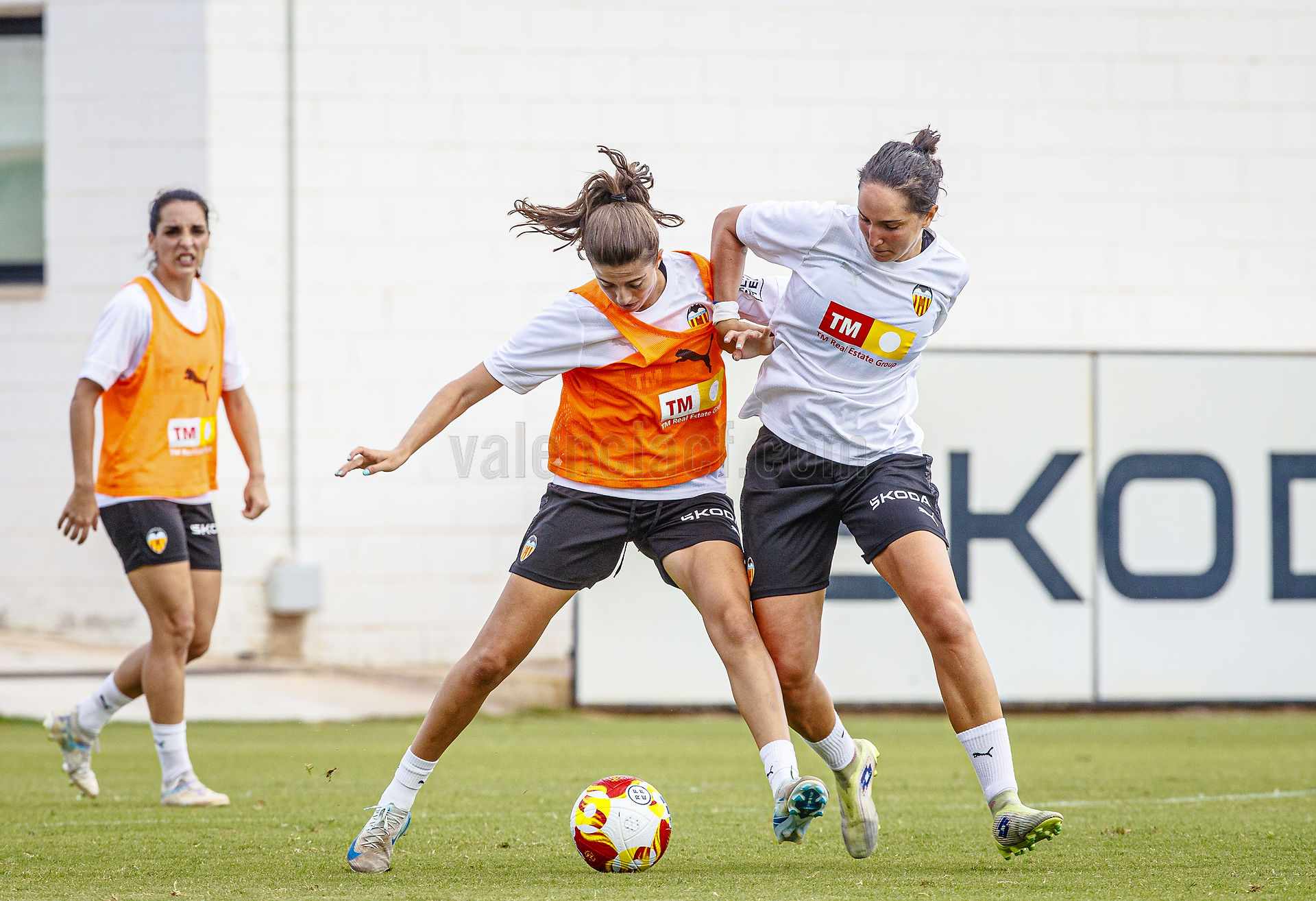 ENTRENAMIENTO DEL VALENCIA CF FEMENINO 1/8/2025 - Valencia CF