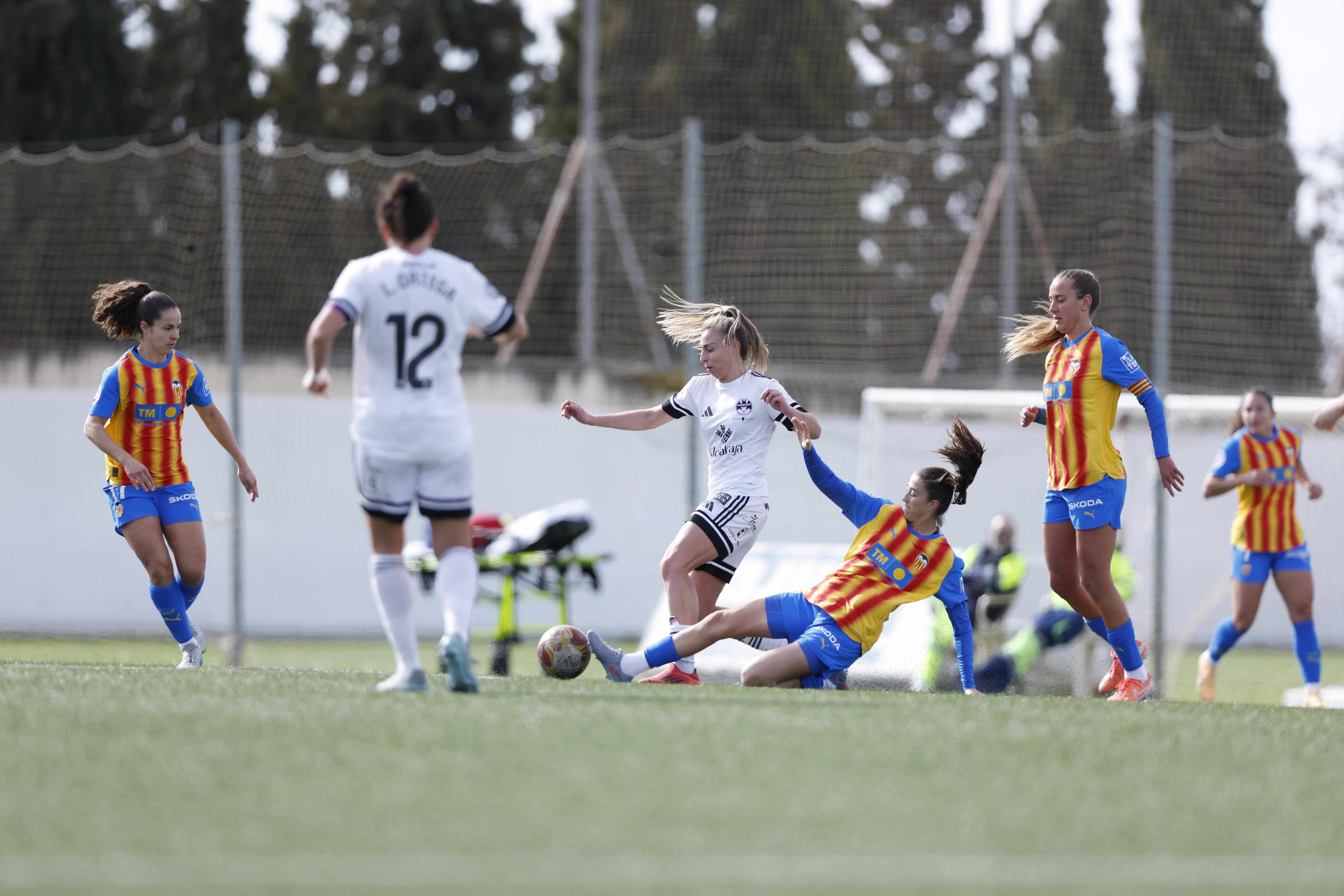 CRÓNICA | Derrota del Valencia CF Femenino frente al CD Alba Funda (2-1 ...